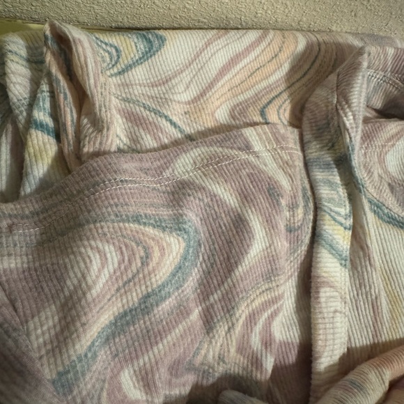 Old Navy Pastel Swirl UltraLite Go-Dry & Tie Dye Active Tank Tops set XXL - Picture 9 of 10